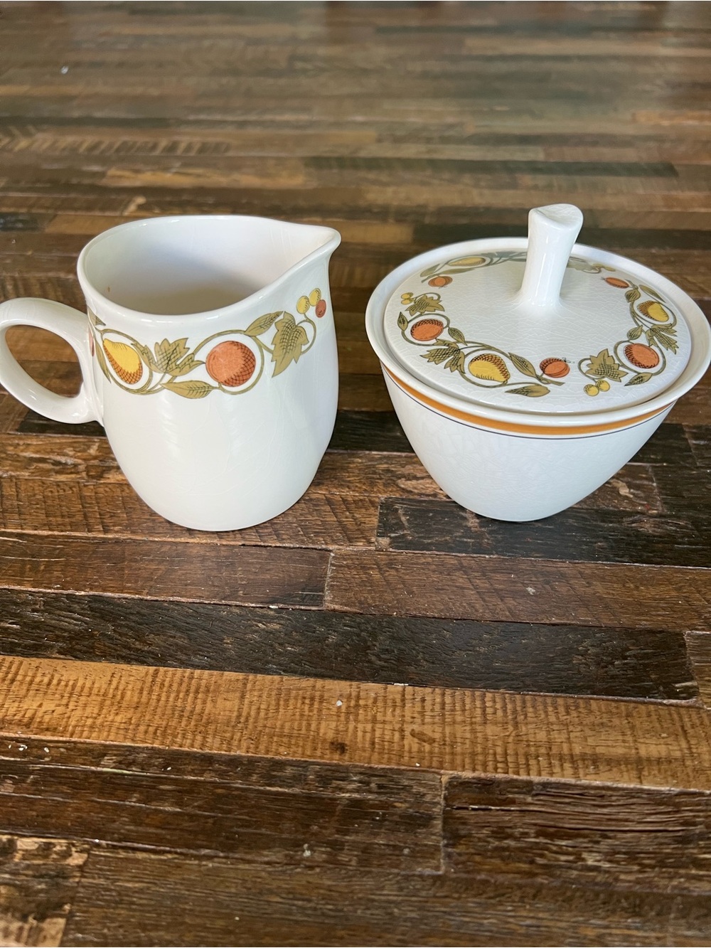 Vintage Fruit Garland Creamer and Covered Sugar Bowl - Orange & Yellow